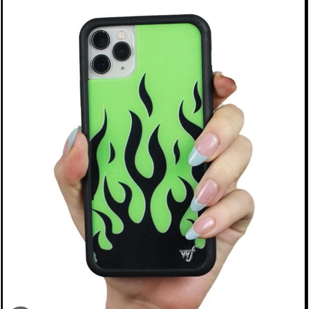 Wildflowers Green and Black Flame Phone Case
